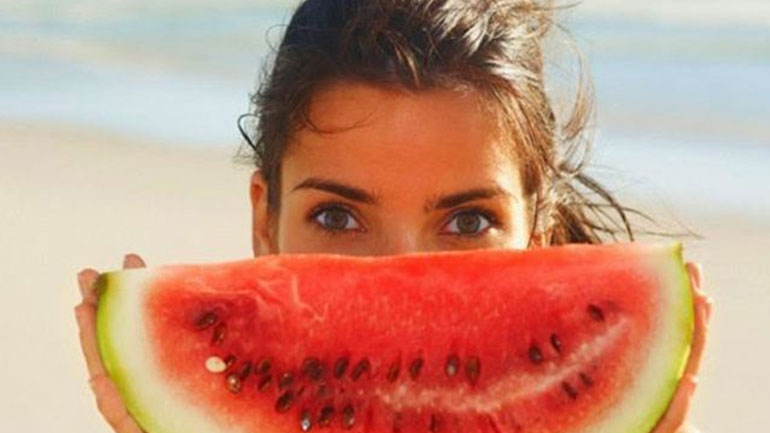 Καρπούζι: Το τέλειο φυσικό λίφτινγκ για το πρόσωπο!